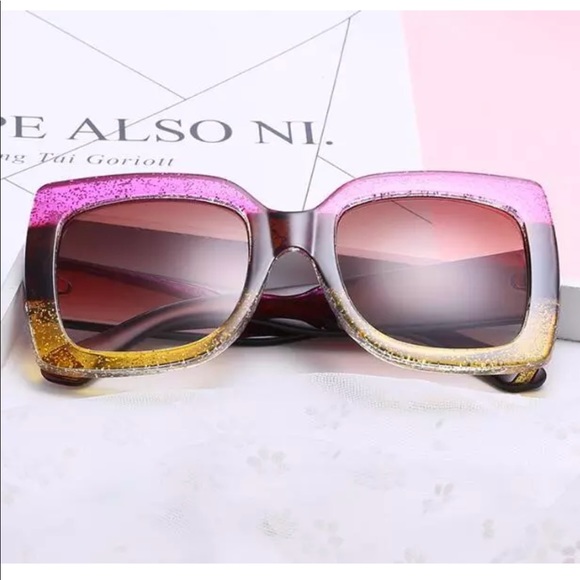 Accessories - 🍒💋 Oversized Retro Square Sunglasses